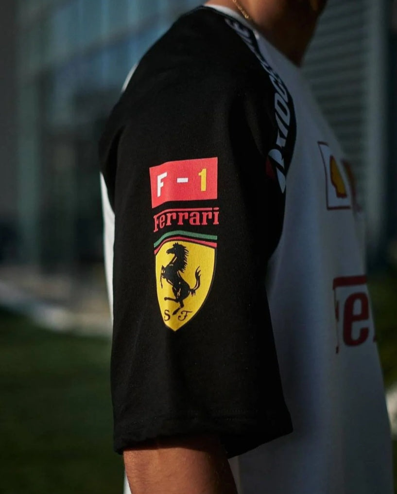 Full white Ferrari F1 T-Shirt Flaskcard